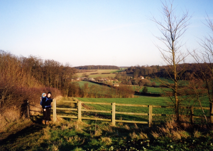 To the North East from Tylers Wood the land falls towards the ford with Little Barwick and Great Barwick just out of sight of this view, in a sharp incursion of the parish boundary to include them in the parish of Standon.